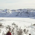 Semesterbostad Design By The Sea With Northern Lights