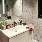 Semesterbostad Design By The Sea With Northern Lights Sollnes